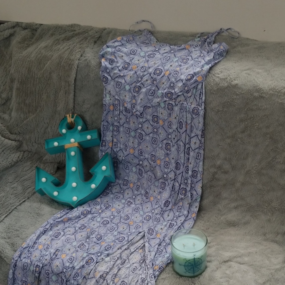 Mudd long pattern sundress w/slit in front - Picture 1 of 7